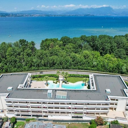 Appartamento Elite Du Lac Desenzano del Garda Exterior photo