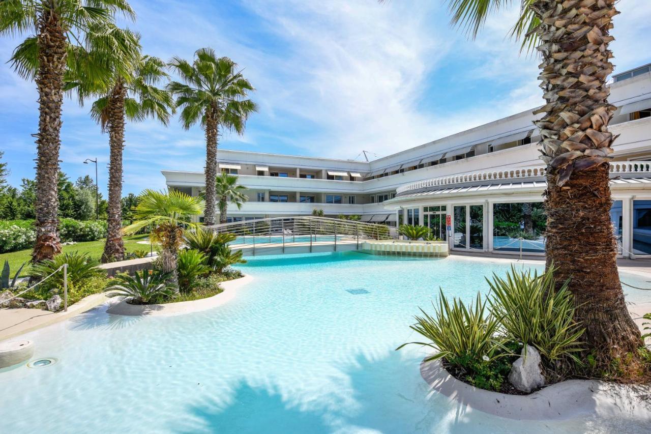 Appartamento Elite Du Lac Desenzano del Garda Exterior photo